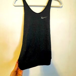 Nike workout tank top